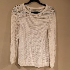 White Van Heusen sweater